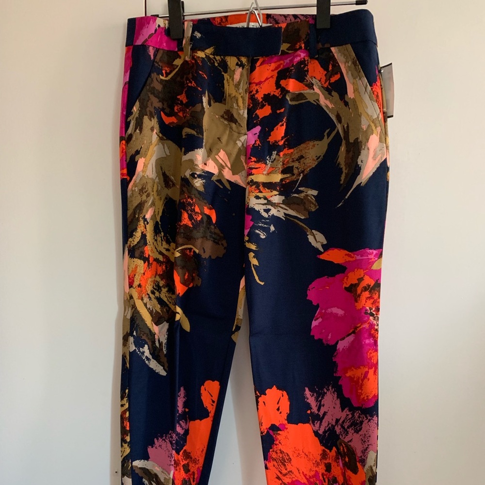 Trina Turk Floral pants NWT sz4 Retail $298